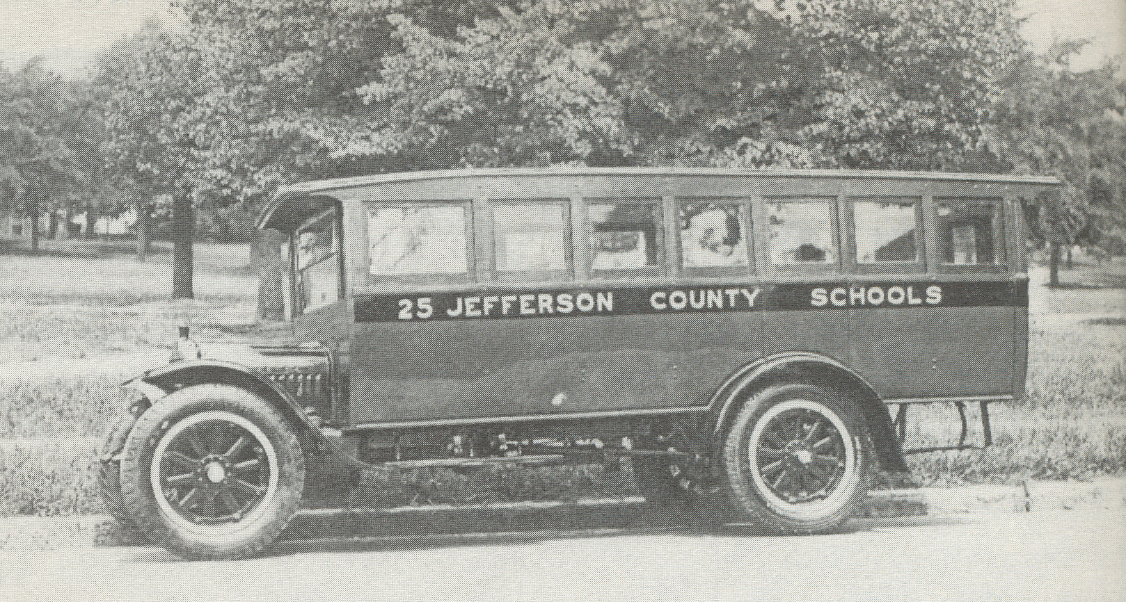 JIM CAWTHON'S SCHOOL BUS.(Jim looked much younger then.)(Click to enlarge.)